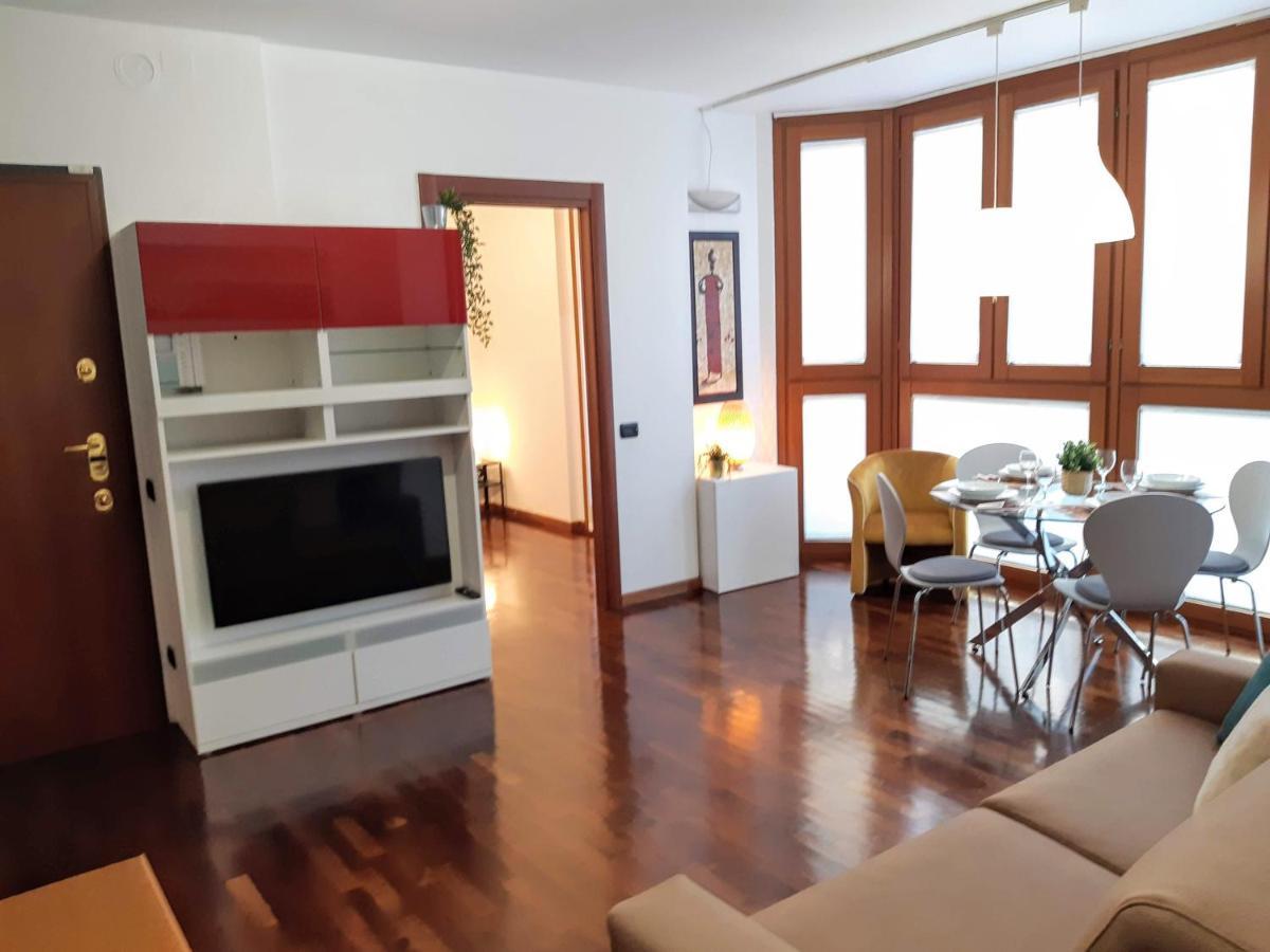 Suite Rent מילאנו מראה חיצוני תמונה